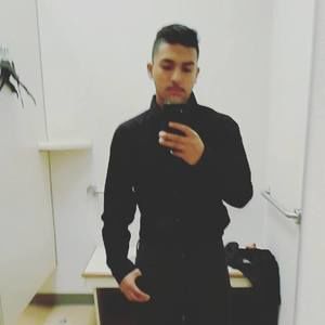 Meet your Posher, Javier